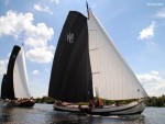 Skûtsje silen op de friese meren