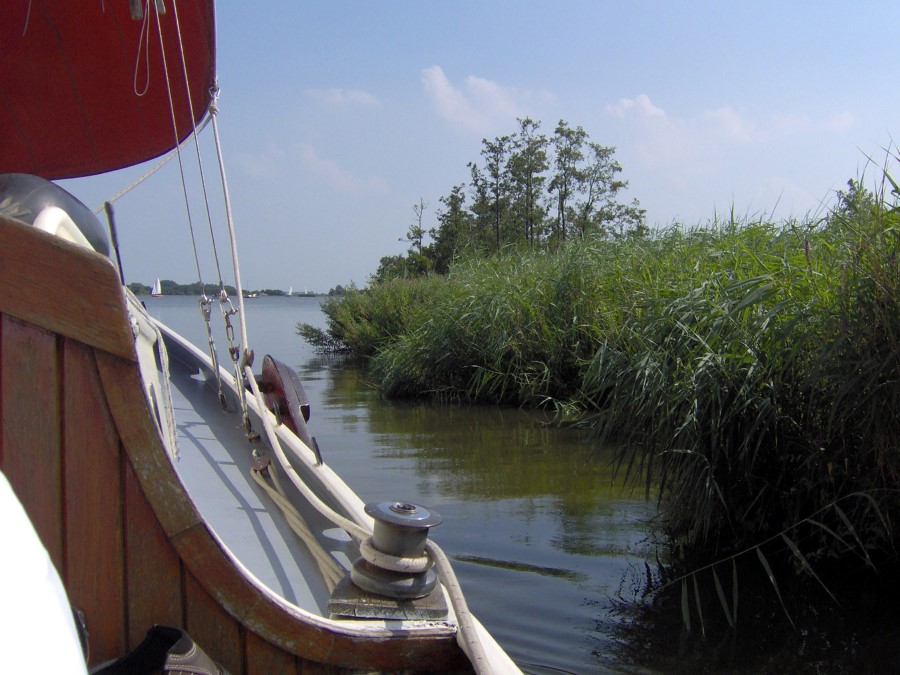 de friese meren om heerlijk met een tjalk te varen