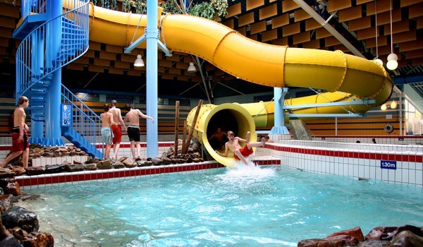 children indoor swimming Swimfun Joure - das Schwimmbad in Holland